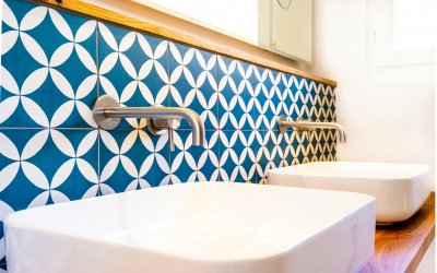 Badezimmer – Sanierung & Mobiliar